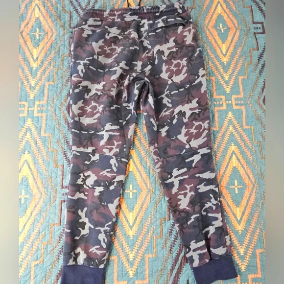 Nike‎ Camo Joggers - Picture 6 of 8
